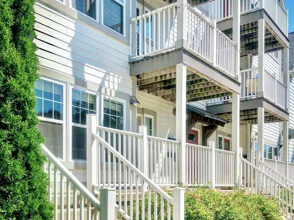 1766-1812 N. Warren Avenue - 1810-101, 1810 N Warren Ave, Milwaukee, WI 53202