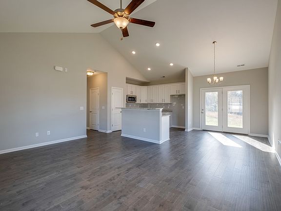 3rd image of 613 Whirlaway Dr Lot 172