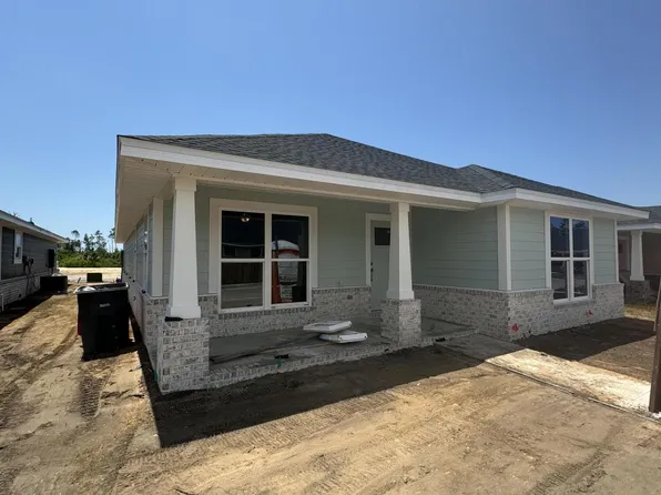 11402 Palm Breeze St, Panama City, FL 32404