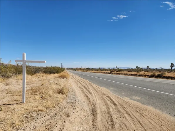1901 Old Woman Springs Rd N #28, Landers, CA 92285