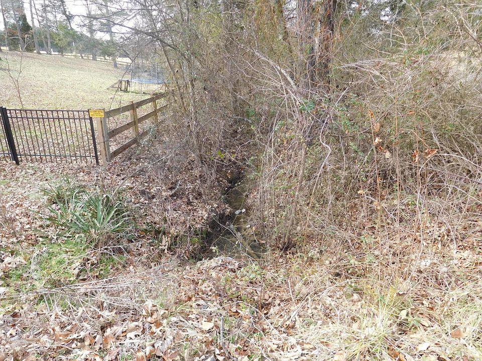 2nd image of Edith Ln