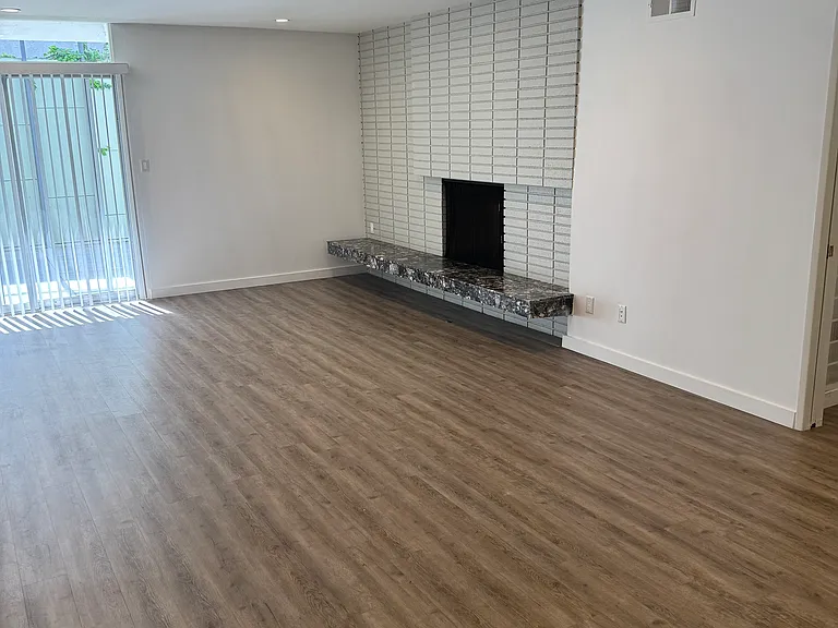 11670 Chenault St #7-D — Photo 8