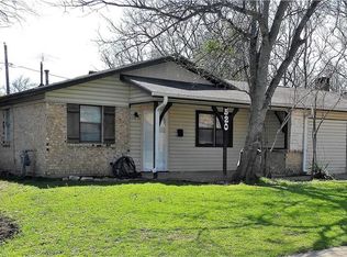 520 Giles Ave, Crowley, TX 76036