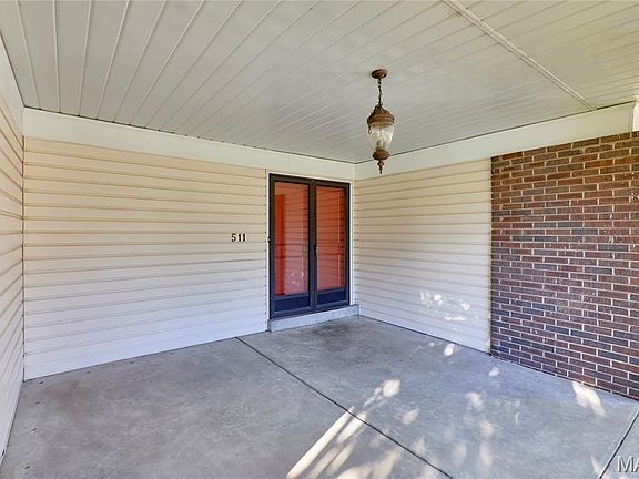 3rd image of 511 Lalor Dr