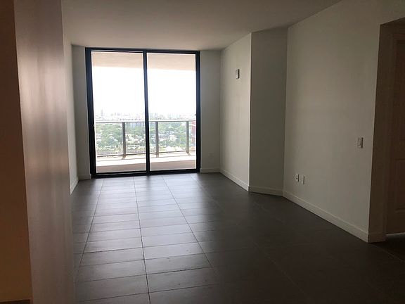 2nd image of 1630 NE 1st Ave #1715