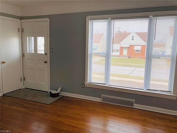 3rd image of 3319 Marmore Ave