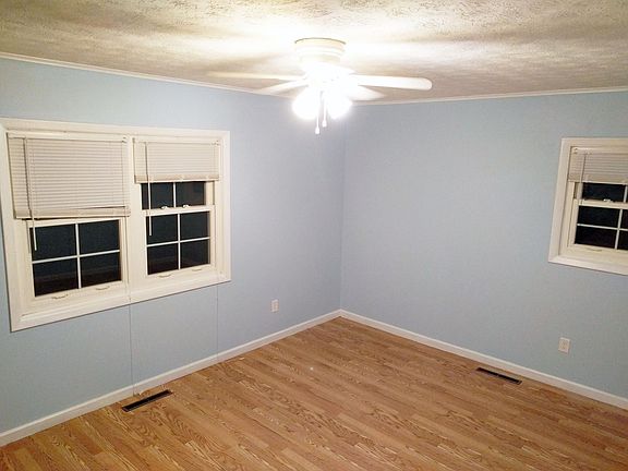 Very large guest bedroom