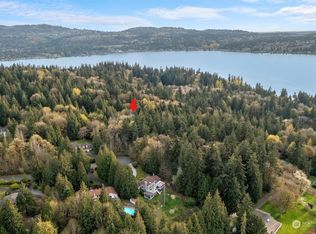 19700 SE 17th St, Sammamish, WA