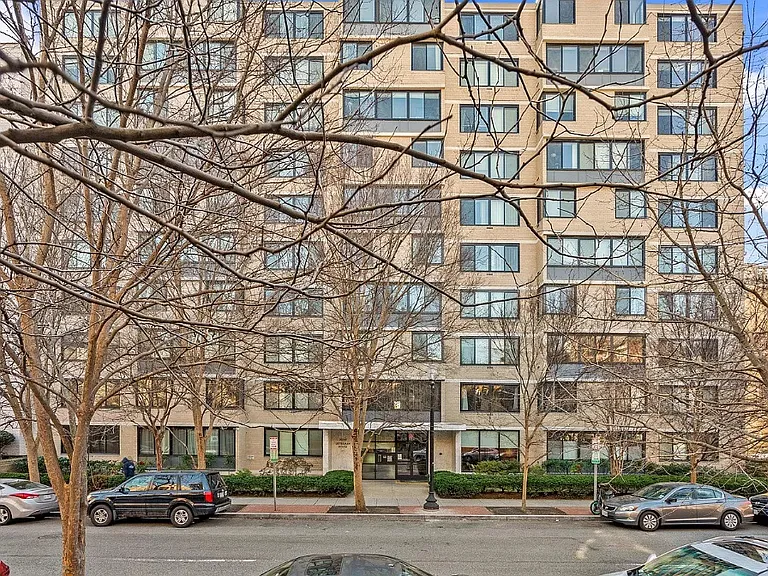2030 F St NW #506 — Photo 9