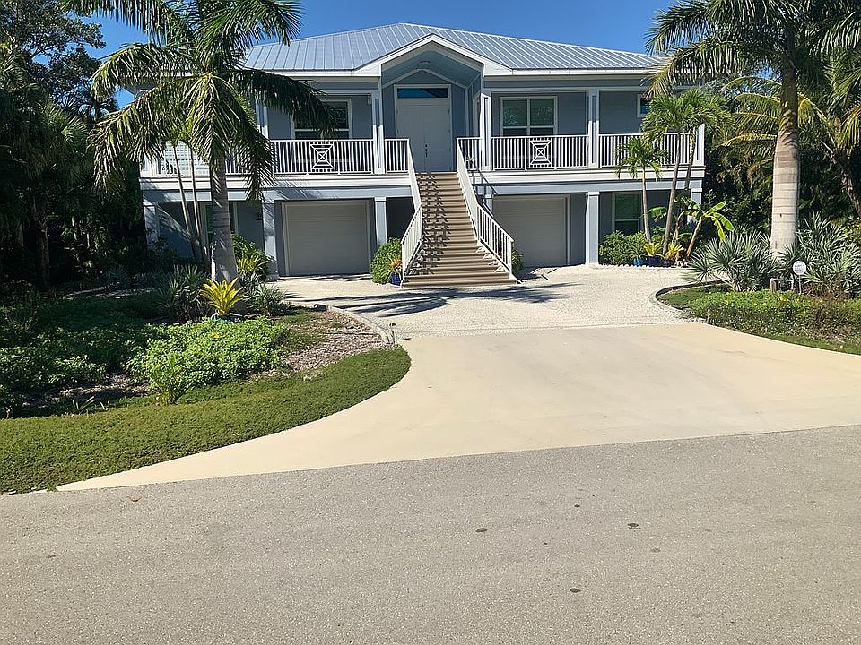 1st image of 3965 Coquina Dr