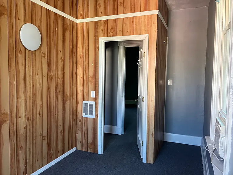 2238 Flora St — Photo 15