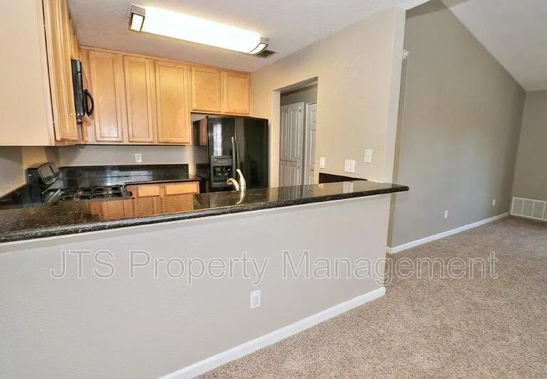 11150 Trinity River Dr #122 — Photo 7