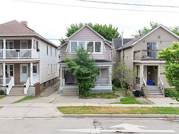 2nd image of 196 Brock St N