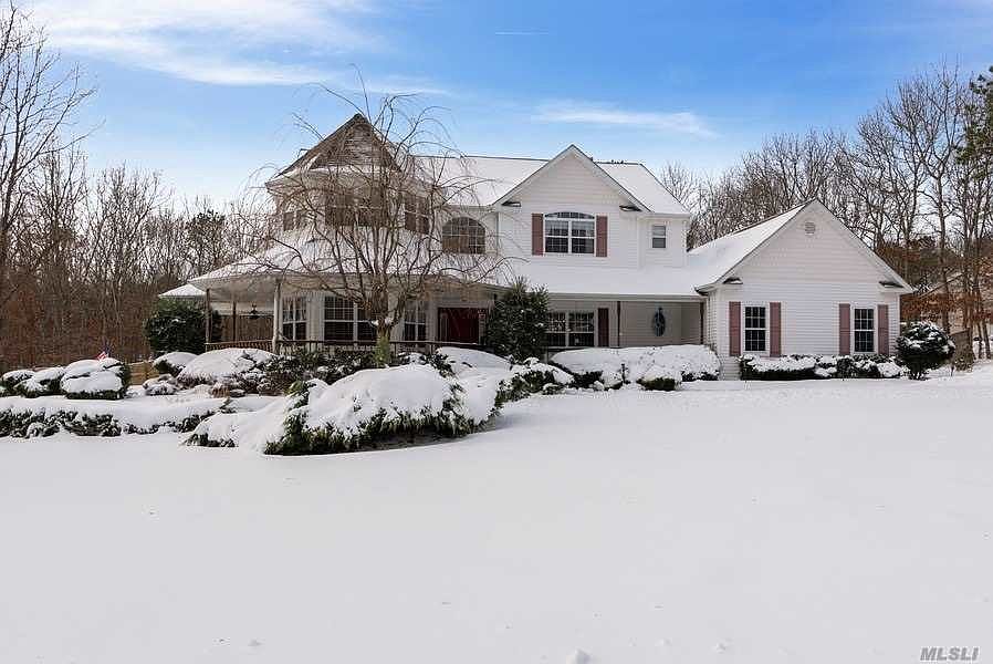 1st image of 32 Hilltop Ln