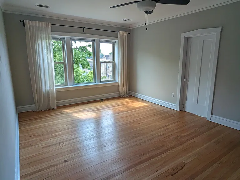 3024 W Addison St #3 — Photo 13