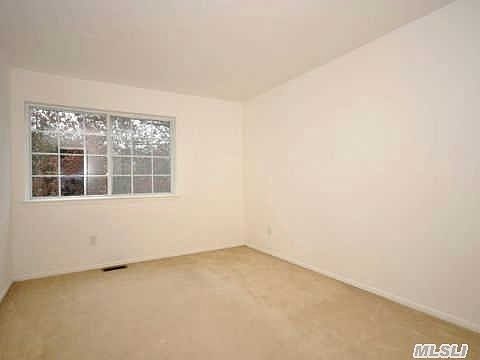 3rd image of 119 Owls Nest Ct