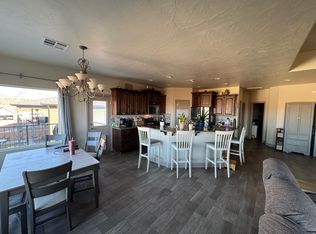 1580 S Amity Ln, Washington, UT 84780
