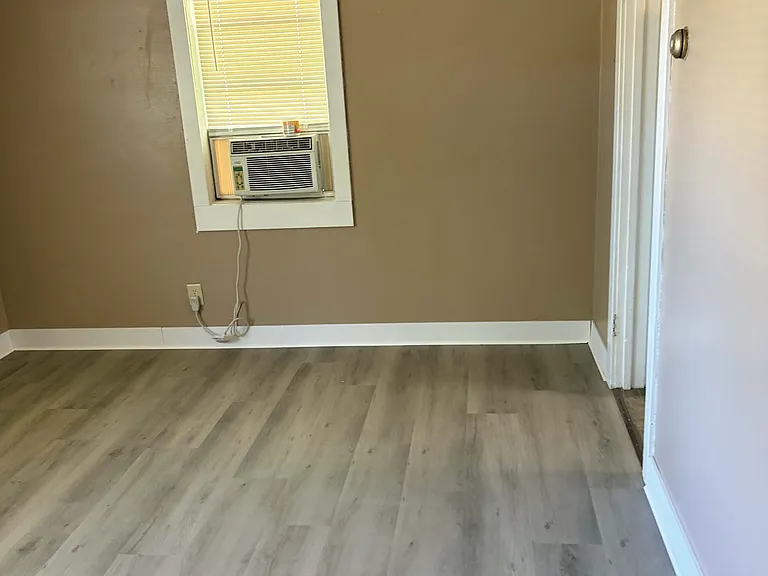 525 Pioneer Rd #2 — Photo 6