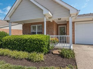 18 Holland Park Ln, Franklin, TN 37069