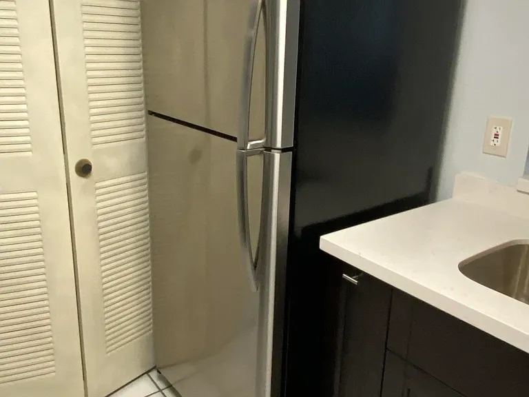 9899 Westview Dr #527 — Photo 3