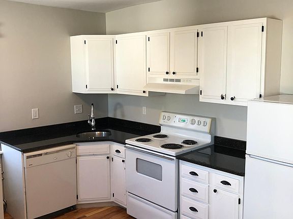 5th image of 1903 W 8th St #2