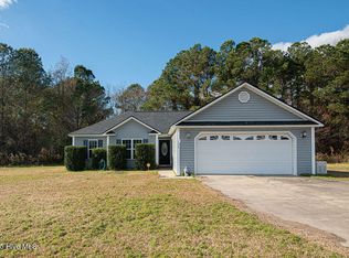 111 Cherry Grove Drive, Richlands, NC 28574
