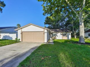 11139 Island Pine Dr, Port Richey, FL 34668