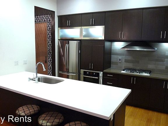 4th image of 16 Jessie St APT 301