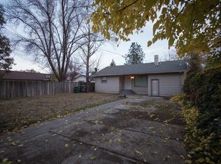 1505 1st St, Anderson, CA 96007