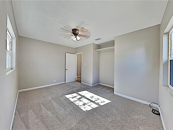5th image of 3511 W Paul Ave