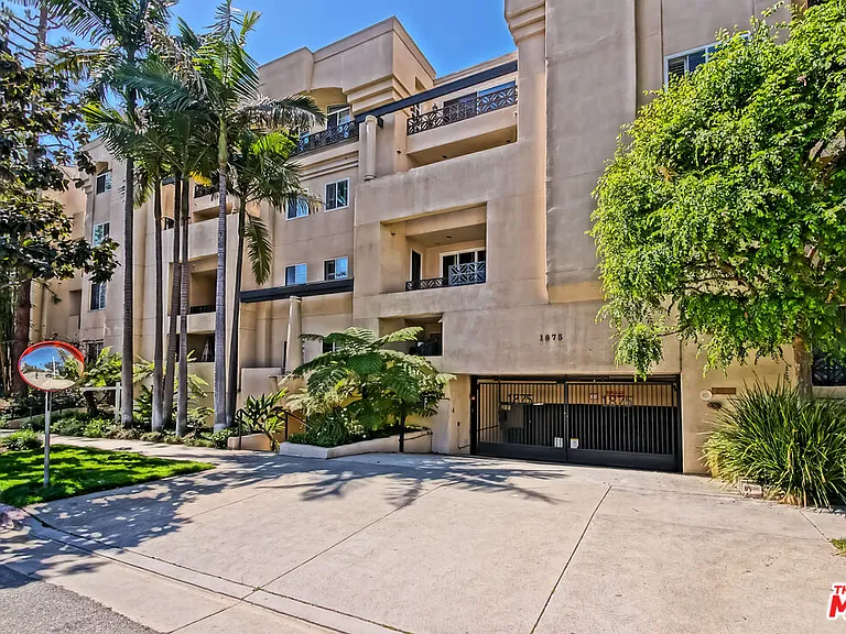 1875 S Beverly Glen Blvd #101 — Photo 40