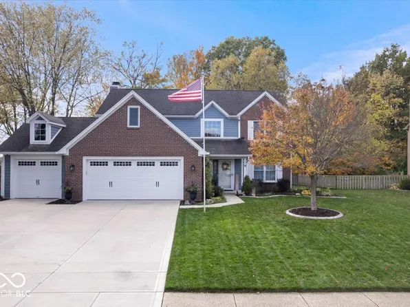 6525 Manchester Dr, Fishers, IN 46038