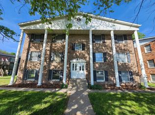 SW 9020 13th St W, Rock Island, IL 61201