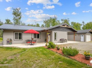 6962 S Lark Cir, Wasilla, AK 99623