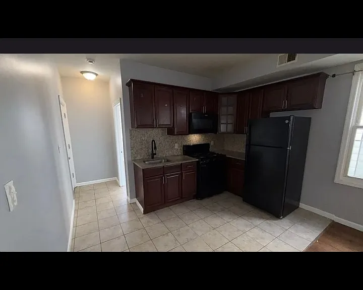 271 Hobson St #L1 — Photo 5
