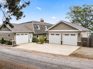 5065 Pine Dr, Jackson, MI