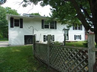 4021 Elkins Rd, Amherst, WI 54406