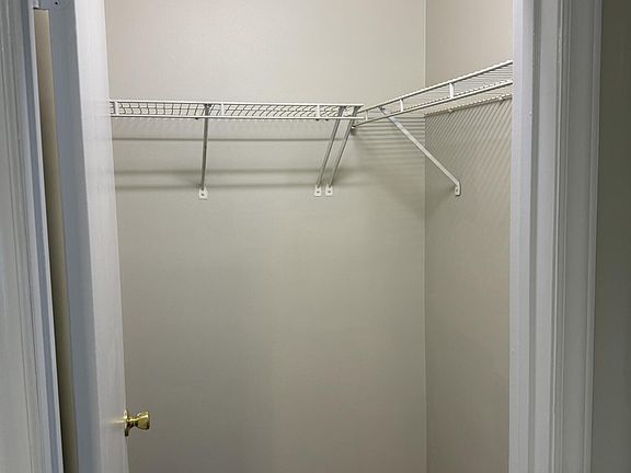 4th image of 1130 Carlton Ave APT 301