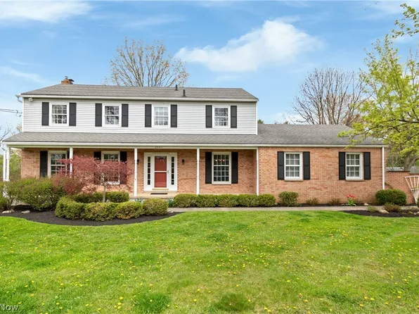 2641 Doug Ave, Hudson, OH 44236