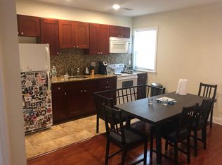 2009 W Oxford St, Philadelphia, PA 19121
