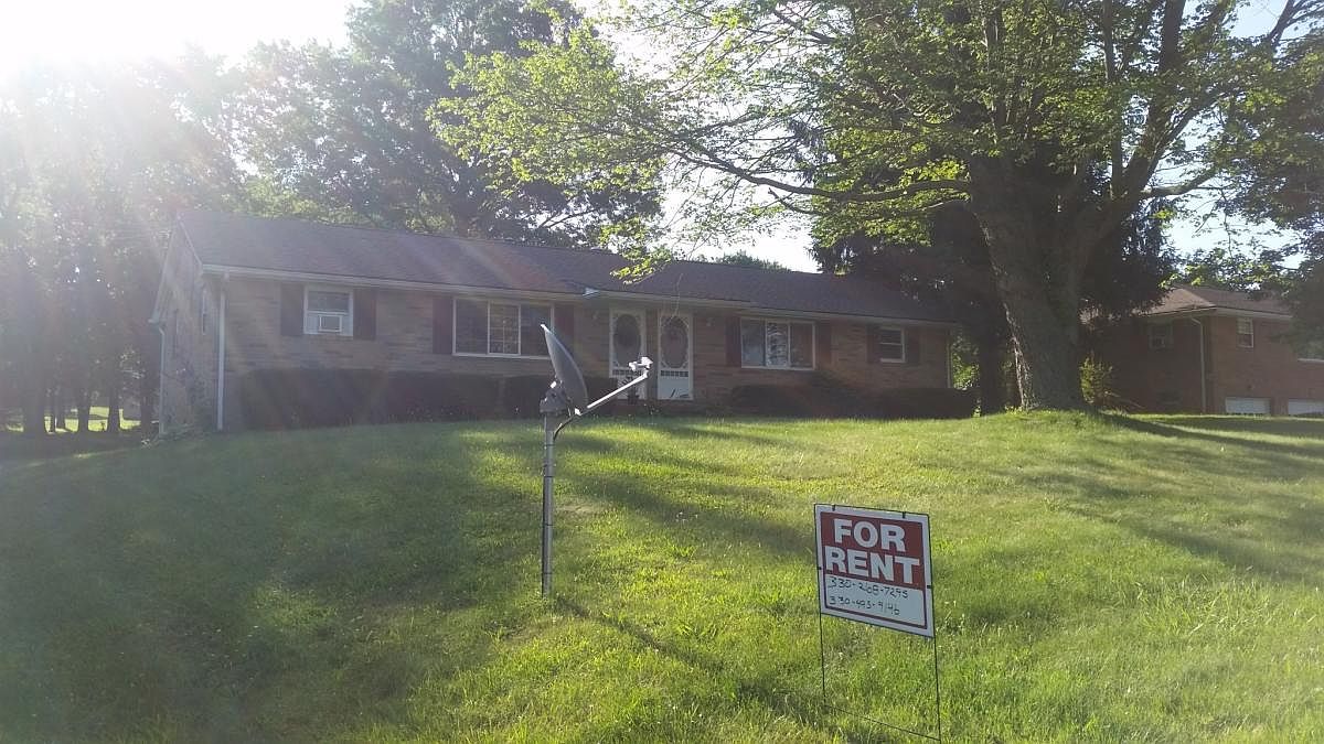 6242 Pilot Knob Ave, Louisville, OH 44641 Zillow
