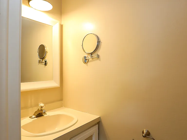 120 Hinsdale St #1 — Photo 8