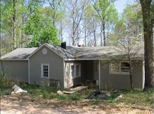298 Cothran Rd, Ware Shoals, SC 29692
