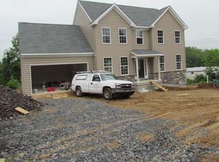 2780 Pine Rd, Huntingdon Valley, PA 19006