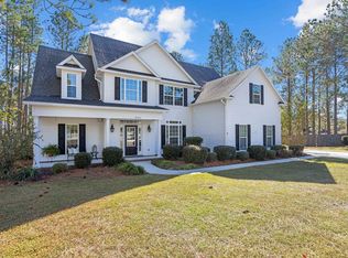5372 Myrick Cir, Hahira, GA 31632