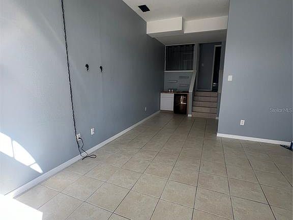 2nd image of 215 Goldstein St APT 4