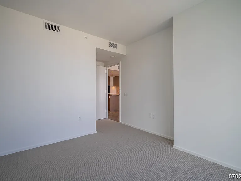 333 Ward Ave #1807 — Photo 28