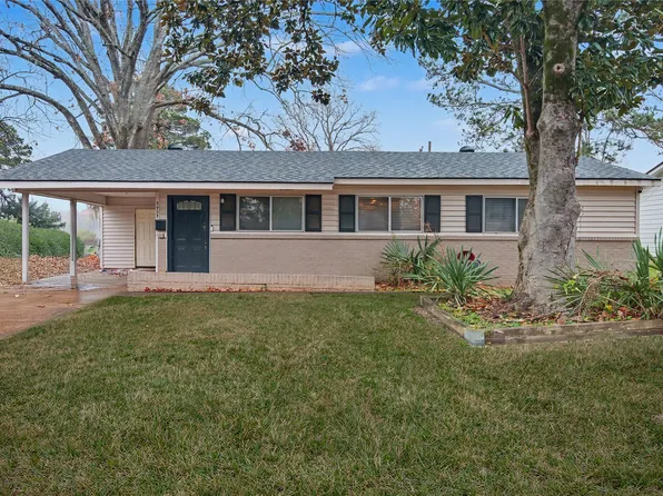 9427 Woodcrest Dr, Shreveport, LA 71118