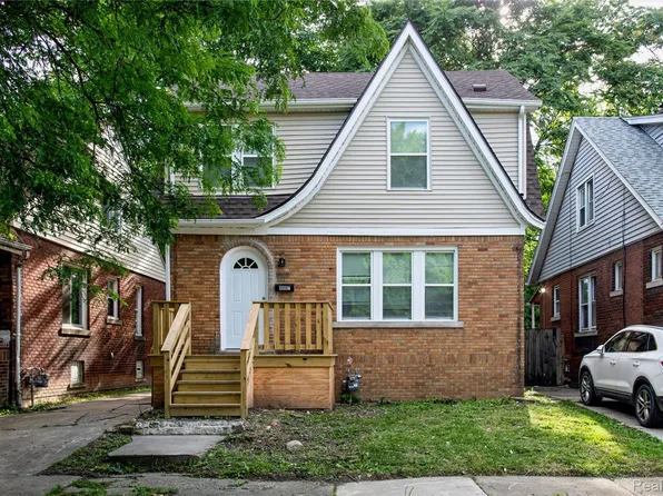 8087 Cloverlawn St, Detroit, MI 48204