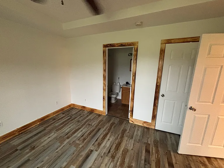 1549 Blaze Valley Rd — Photo 15